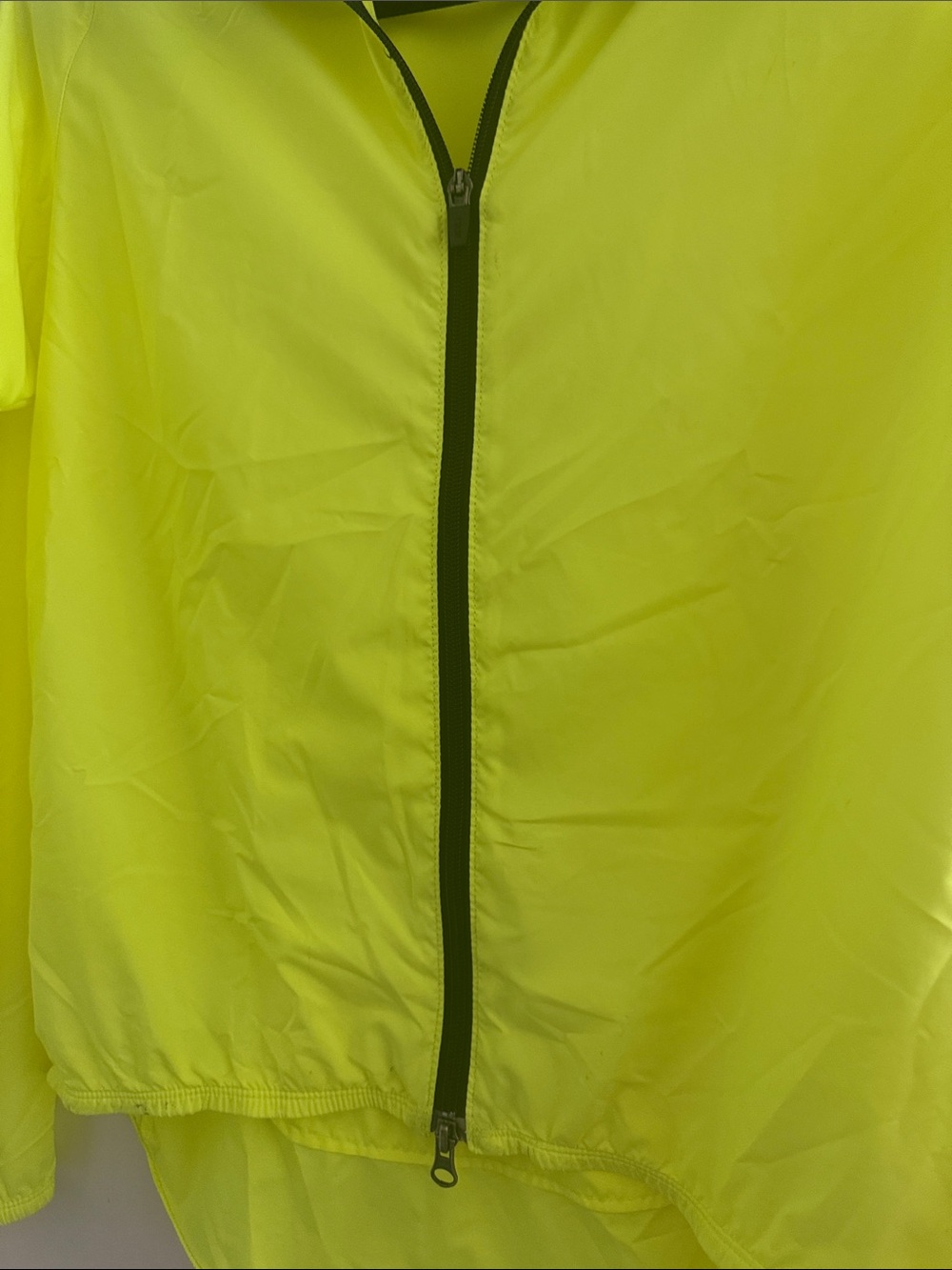 Ladies REI Fluorescent bikers windbreaker - Picture 2 of 5